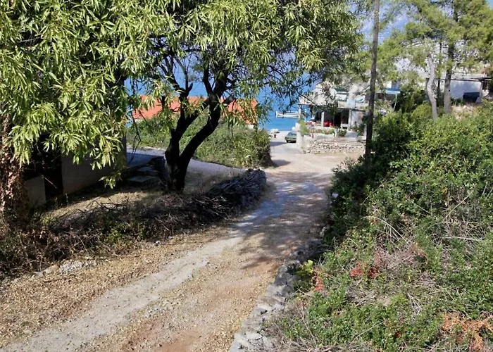 Apartman Robinson Josip *