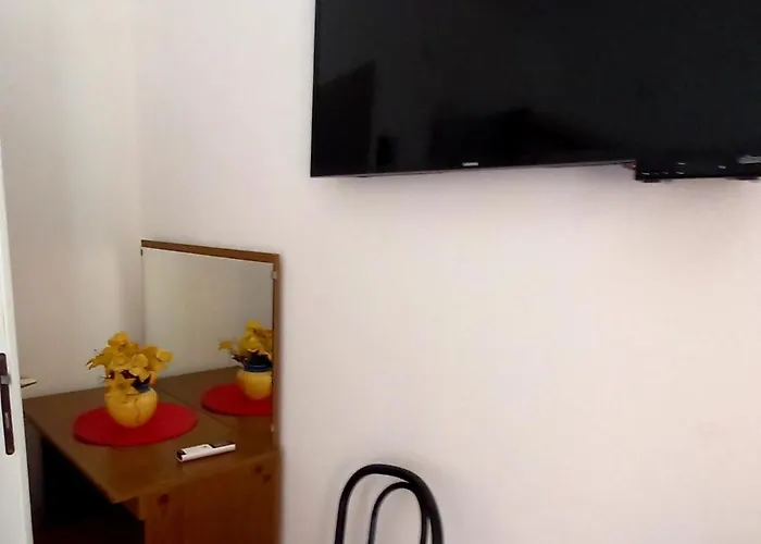 Robinson Josip Bogomolje