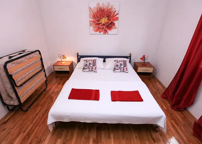 Robinson Josip Apartman Bogomolje