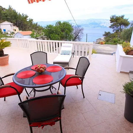 Robinson Josip شقة *